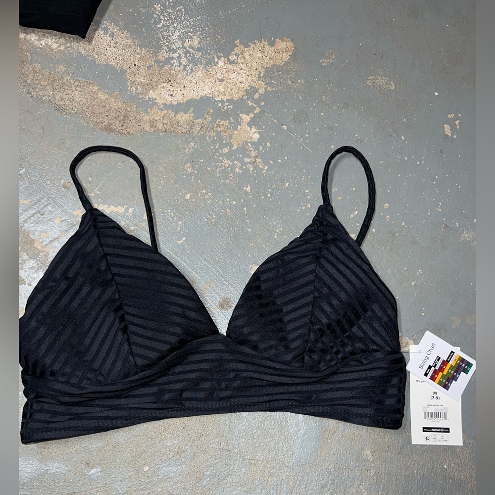 Medium swim top